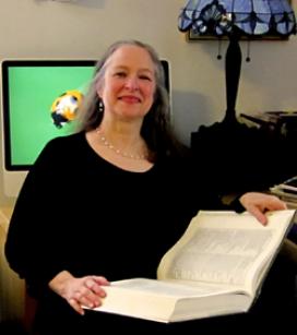 Dr. Laury Magnus Dr. Laury Magnus