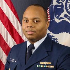 LT Manuel Maddox, USCG, and USMMA Class of 2006 LT Manuel Maddox, USCG, and USMMA Class of 2006